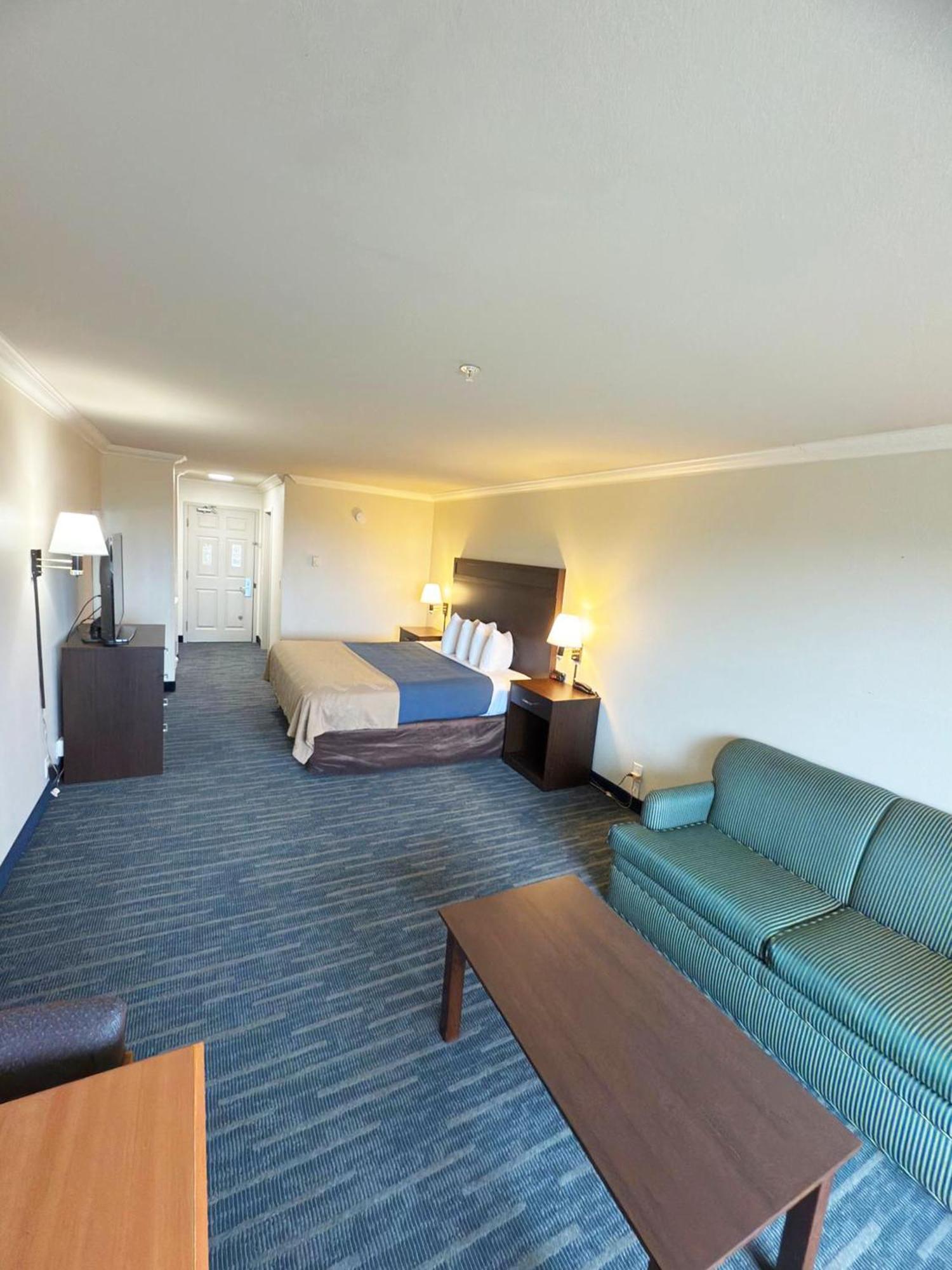 Coratel Inn And Suites By Jasper Ocean Shores Exterior foto